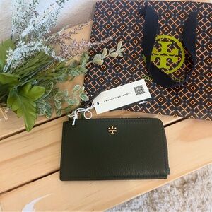 NWT💚Tory Burch Blake Zip Card Case Holder in Basil Green Pebble Leather 177026